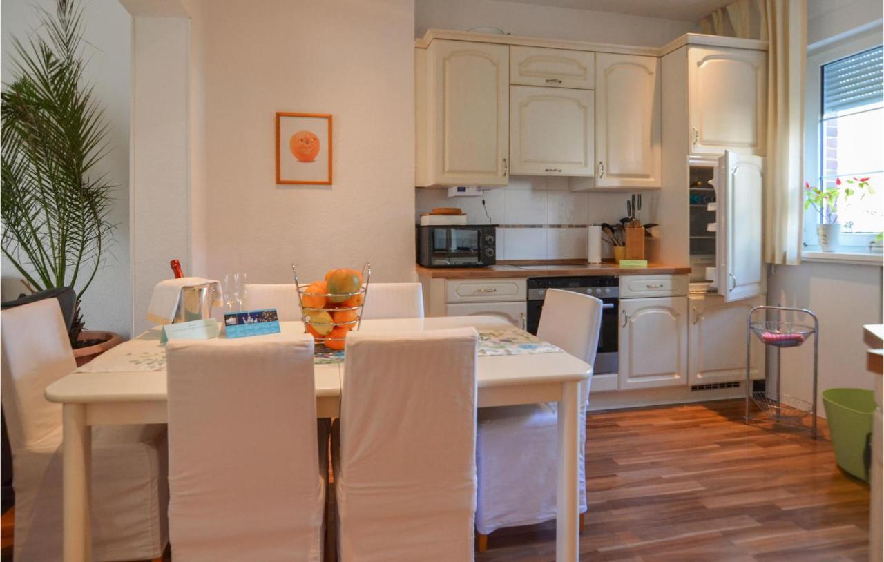 2 Bedroom Lovely Home In 베를린 외부 사진