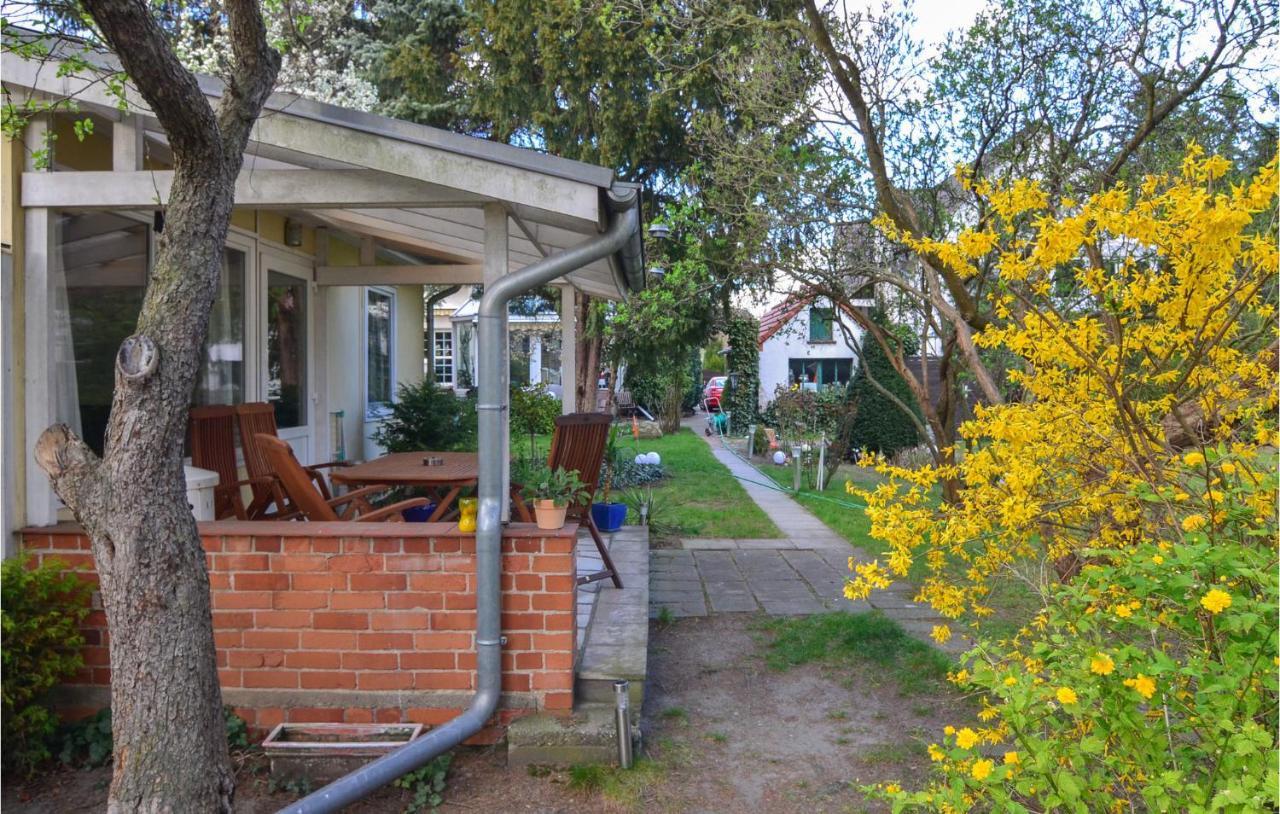 2 Bedroom Lovely Home In 베를린 외부 사진